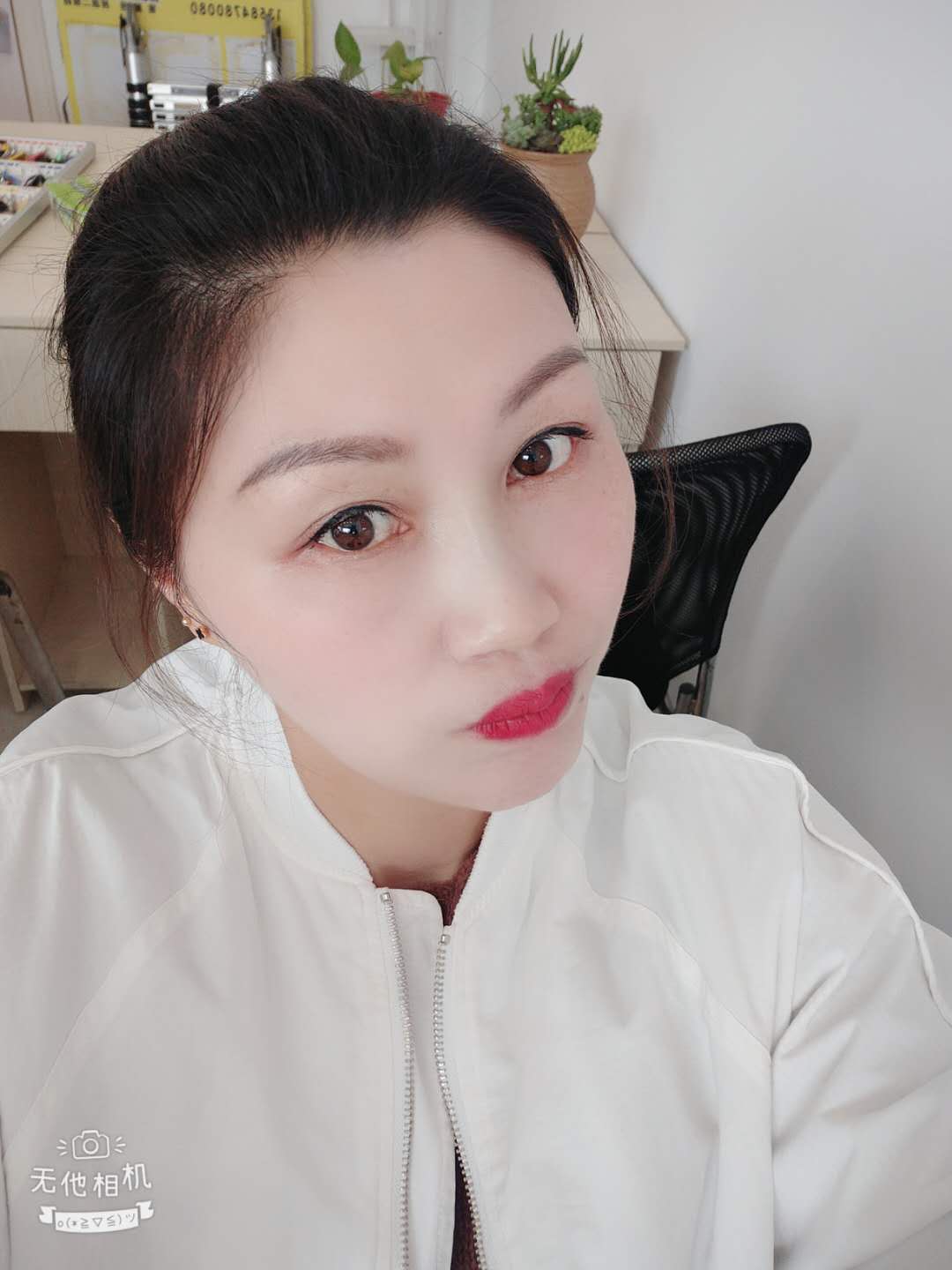 李霞