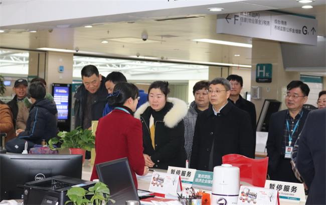 市自然资源和规划局领导开展节前慰问活动